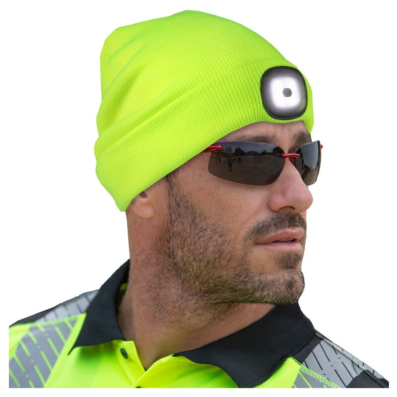 S109LED FLASHLIGHT BEANIE CAP